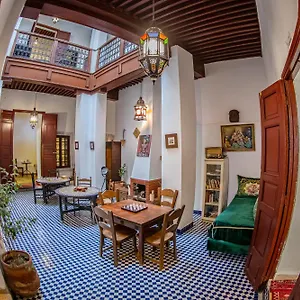riad-dar.hotelfesmorocco.com/